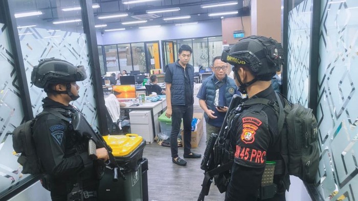 Polri Gelar Rilis Kasus Judi Online dan Penipuan Internasional di Hayam Wuruk