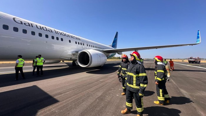 Garuda GA604 Pecah Ban Usai Lepas Landas dari Jakarta, 149 Penumpang dan Awak Selamat di Makassar