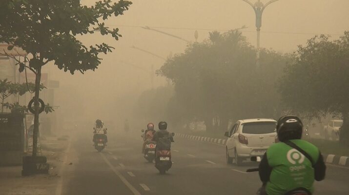 Kabut Asap Karhutla Kian Pekat, Kasus ISPA di Palangka Raya Tembus 11.276